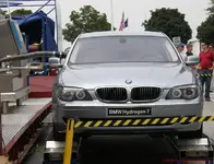 Hydrogen Road Tour-BMW Zentrum-16 August 2008-Copy 077.webp
