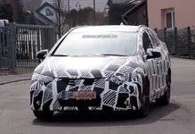 civic-tourer-2.webp