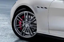 maserati-ghibli-13.webp