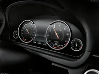 BMW-7-Series_2013_1280x960_wallpaper_44.webp