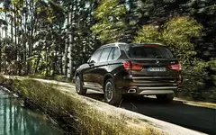 BMW-X5_wallpaper_1920x1200-Nr.11.webp