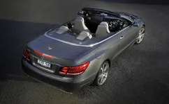 Mercedes-Benz-E250-Convertible-3.webp