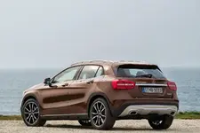 Mercedes-Benz-GLA-Frankfurt-4[2].webp