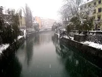 39f4db4ab8fdc97a5cd72f382bc68692.webp