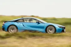 bmw-i8-uk2-06.webp