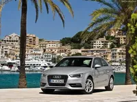 Audi-A3_2013_800x600_wallpaper_1b.webp