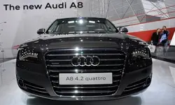 Brussel2010_Audi_A8_7_ori.webp