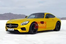 Mercedes_AMG_GT_2015_unik_04_800_600.webp