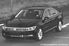 Fahndungsfoto-der-Polizei-Emden-mit-gestohlenem-Passat-B8-1200x800-a1779d89fb1081f7.webp