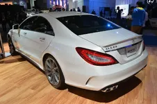 02-2016-mercedes-amg-cls63-la-1.webp