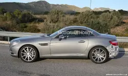 2016-mercedes-benz-slc-class-slk-class-facelift-spy-shots_100491850_h.webp