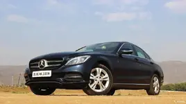 Mercedes-Benz-C-Class-5.webp