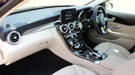 Mercedes-Benz-C-Class-20.webp