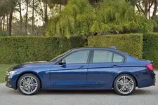 bmw-3-series_600i-600x400.webp