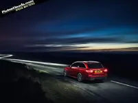 merc_c63amg_estate_04-L.webp