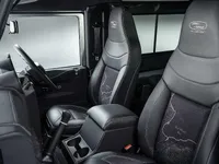 Land_Rover-Defender_2_000_000_2015_1600x1200_wallpaper_08.webp