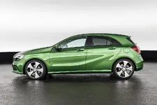 Mercedes-A-Klasse-Facelift-1200x800-e6483cf14a3ad58a.webp