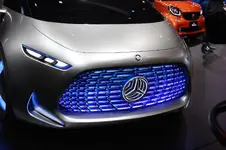 008-mercedes-vision-tokyo-live-1.webp