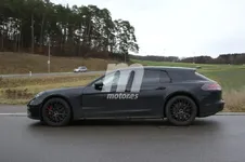 porsche-panamera-2017-shooting-brake-201625734_10.webp