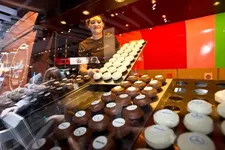 Sprinkles-cupcakes.webp