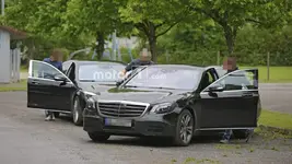 mercedes-s-class-facelift-spy-photo (12).webp