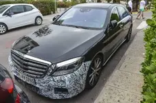 Mercedes-S63-AMG-Sedan-Facelift-003.webp