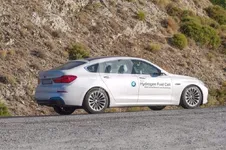 bmw-fuelcell-201629611_6.webp