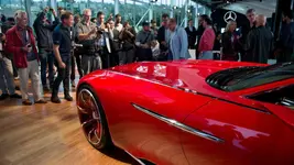 vision-mercedes-maybach-6-concept-live (26).webp