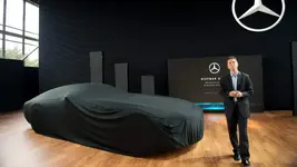 vision-mercedes-maybach-6-concept-live (8).webp