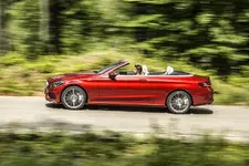 Mercedes-C-250-Cabrio-vs-BMW-420i-Cabrio-38-1.webp
