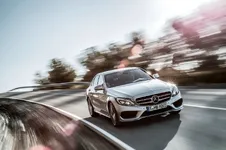 2015-mercedes-benz-c-class-w205-officially-unveiled-photo-gallery-1080p-22.webp