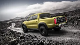 mercedes-benz-concept-x-class (16).webp