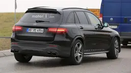 mercedes-amg-glc-63-spy-photo (8).webp