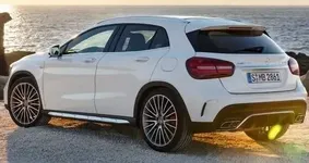 mercedes gla 4444.webp