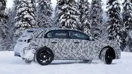 2020-mercedes-gla-new-spy-photo (8).webp
