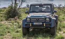 Mercedes-Maybach-G650-Landaulet-143-876x535.webp