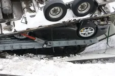 porsche-crash-11.webp