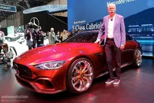 mercedes-amg-gt-concept-is-a-brute-in-savile-row-clothing_29.webp