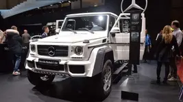 mercedes-maybach-g650-landaulet (1).webp
