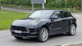 porsche-macan-refresh-spy-shots.webp