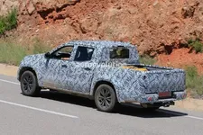 2018-mercedes-benz-x-class-caught-after-an-off-road-session-in-spain_6.webp