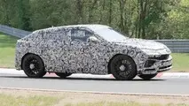 lamborghini-urus-nurburgring-spy-photos.webp