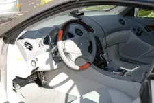 9 SL550 interior driver's side 800.webp