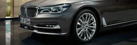 7-series-sedan-equipment-excellence-02.webp