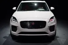 20170713_jaguar_epace_vlad_savov3.webp