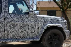 mercedes-amg-g-63-2018-c102422072017213847_4.webp