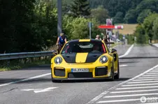 porsche-991-gt2-rs-weissach-package-c894418072017200313_6.webp