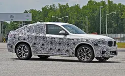 spyshots-2019-bmw-x4-m-matches-s58-engine-with-quad-exhaust_1.webp