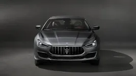 Maserati-Ghibli-GranLusso-MY18-front-hero.webp