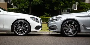 2017-BMW-530i-vs-Mercedes-Benz-E300-sedan-108.webp